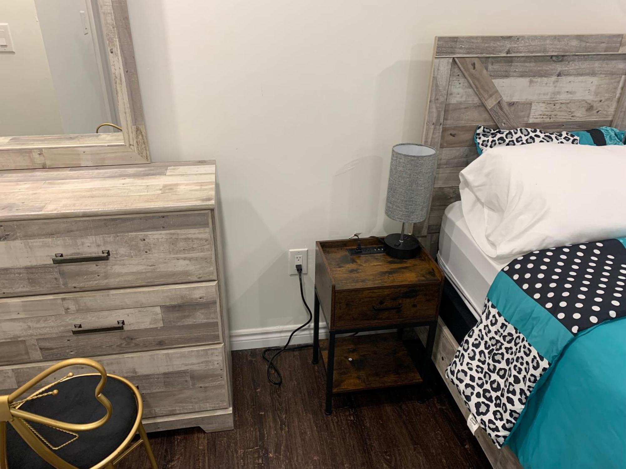 Modern 1 Bedroom + Den In Cambridge Zewnętrze zdjęcie